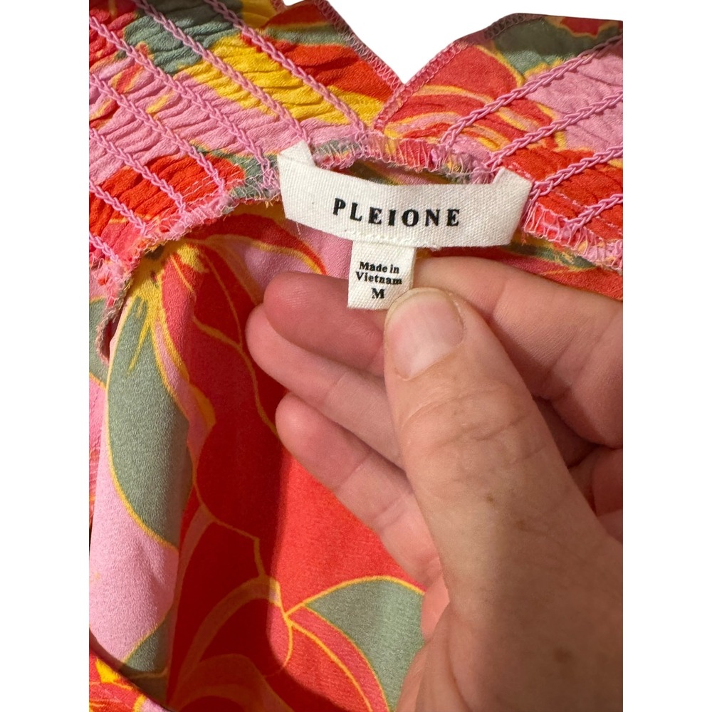 Pleione Floral Blouse Women M Pink Orange Excellent Smocked Square Neck Top - Picture 5 of 7